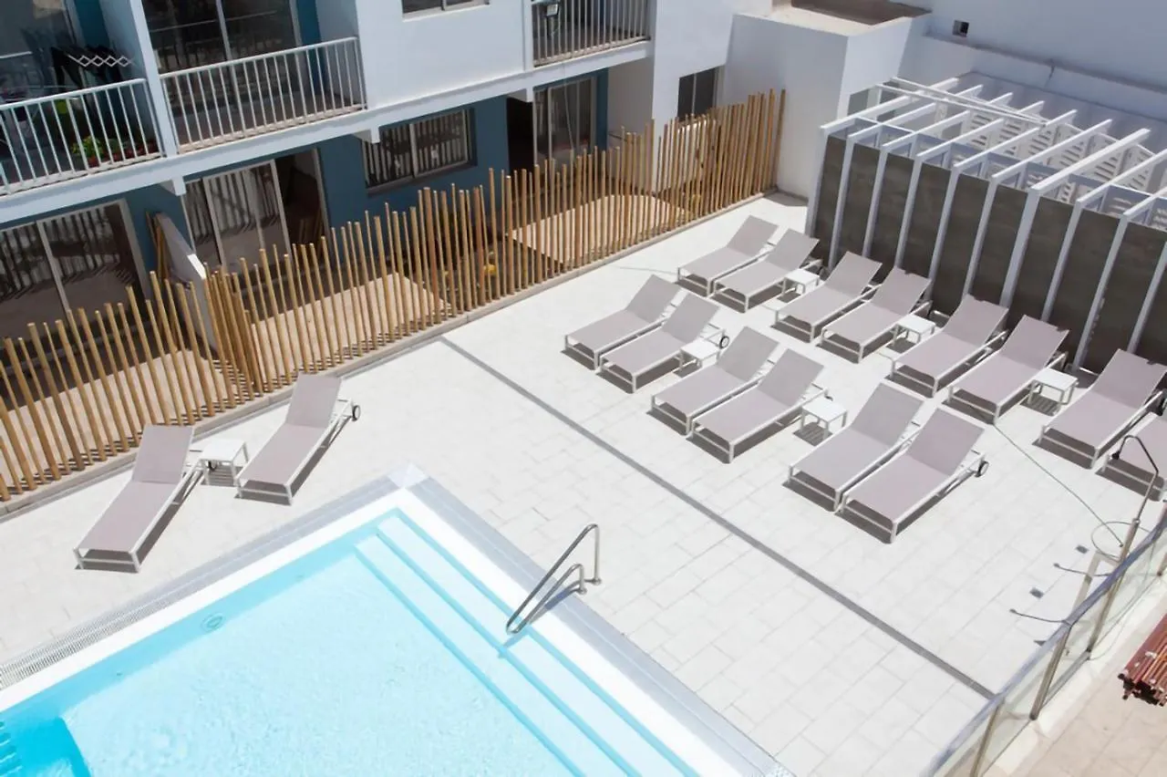 Cozy Flat With Amazing Roof Top In קורלחו