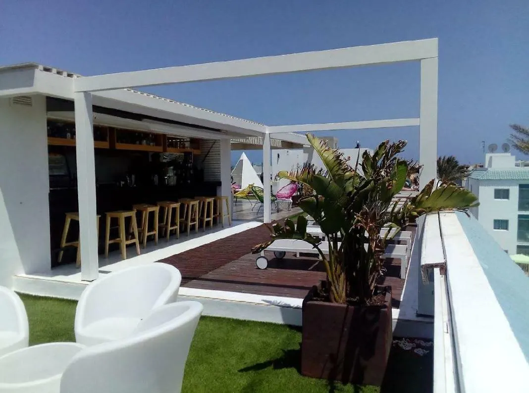 Cozy Flat With Amazing Roof Top In קורלחו